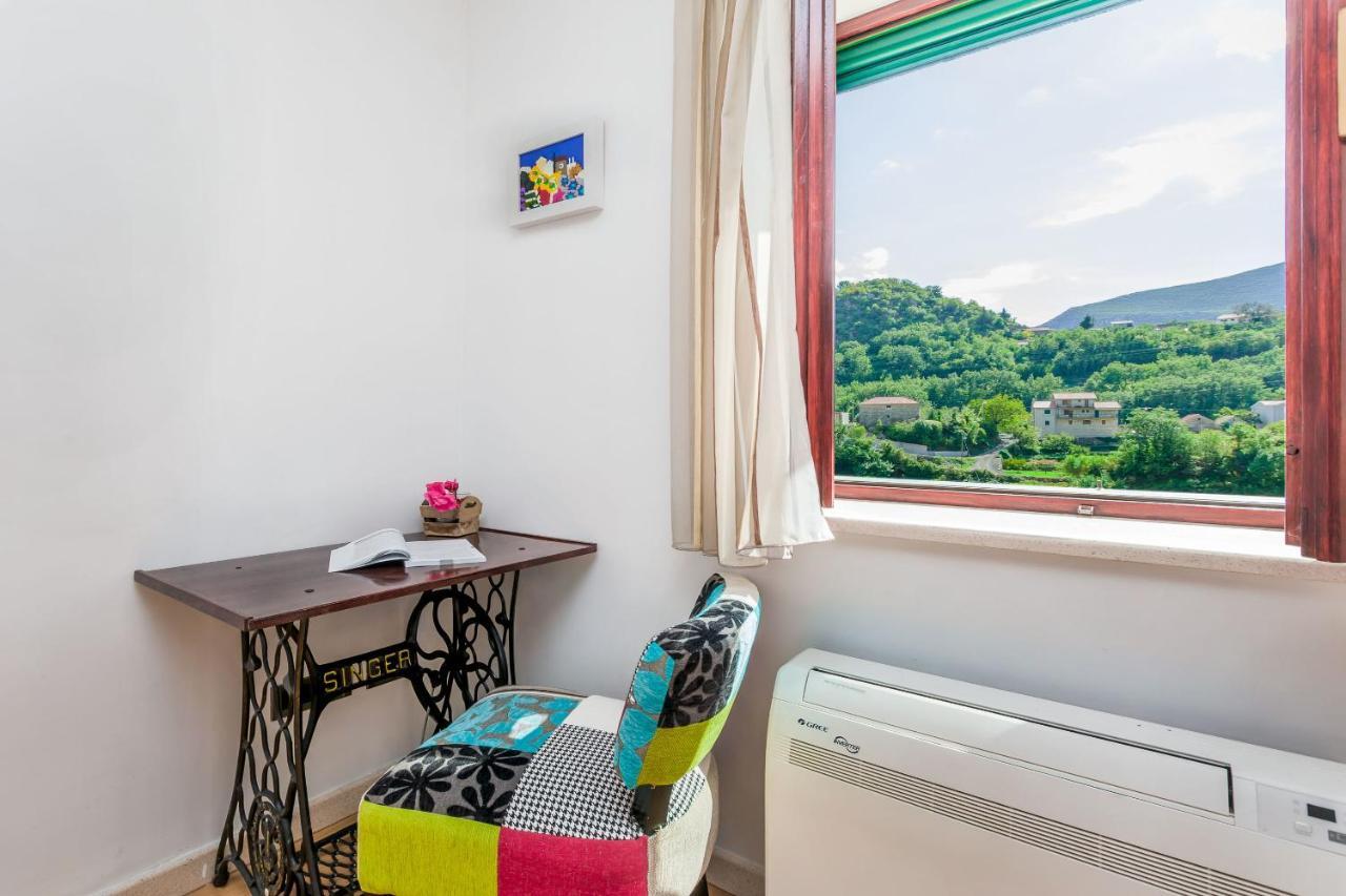 Villa Holiday Home Zvecanje 外观 照片