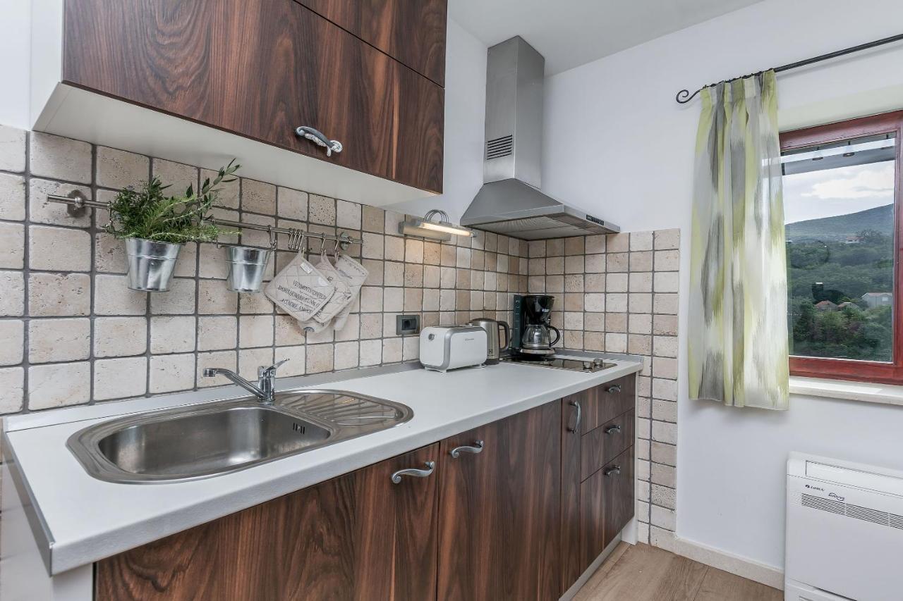 Villa Holiday Home Zvecanje 外观 照片
